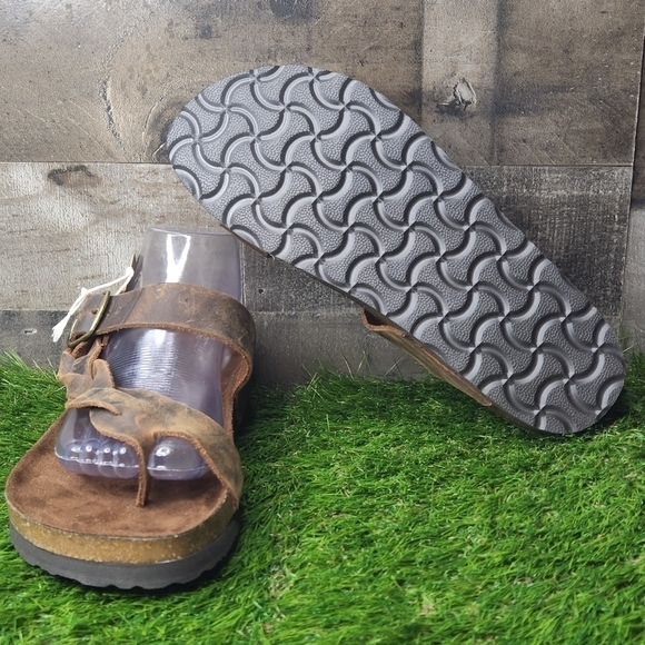 NEW WHITE MOUNTAIN CRAWFORD FOOTBED SANDALS - Picture 10 of 12